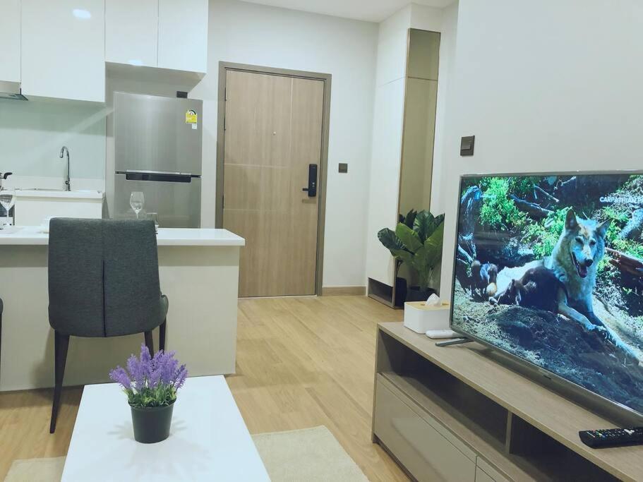 Modern Style Room With Sky Pool 古城边天际泳池公寓 Чиангмай Экстерьер фото